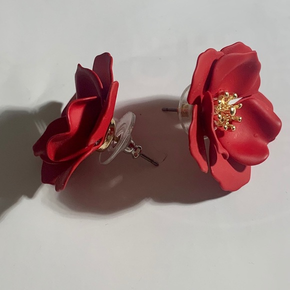 Red flower earrings - Picture 2 of 7